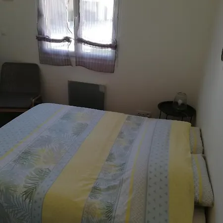 * Maison Aux Portes De Troyes En Champagne * 度假居 Sainte-Maure