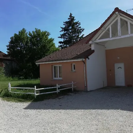 * Maison Aux Portes De Troyes En Champagne * *