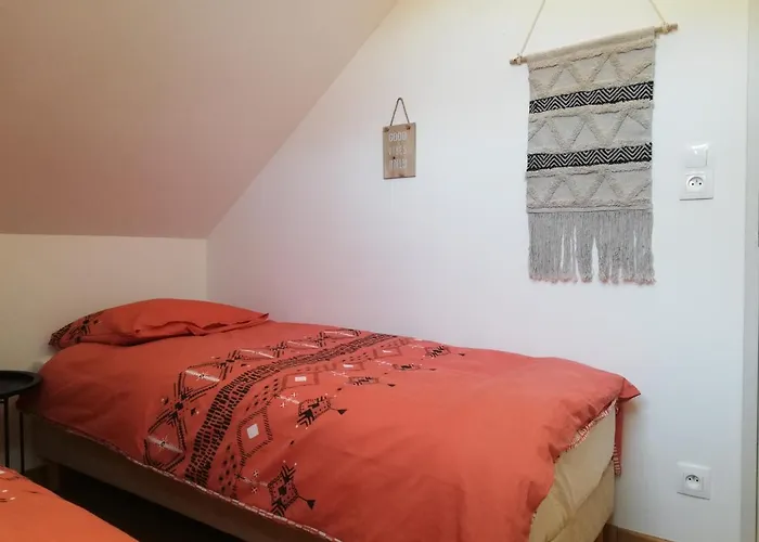 * Maison Aux Portes De Troyes En Champagne * Σπίτι διακοπών *